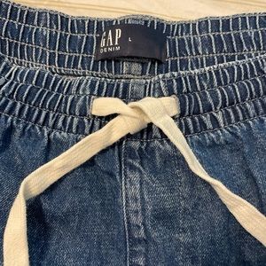 Denim GAP shorts